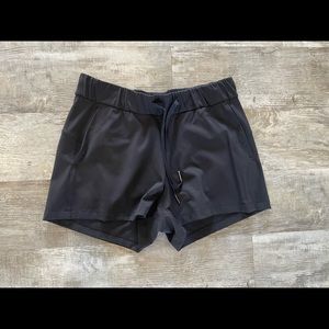 Lululemon On The Fly Shorts 🍋🍋🍋